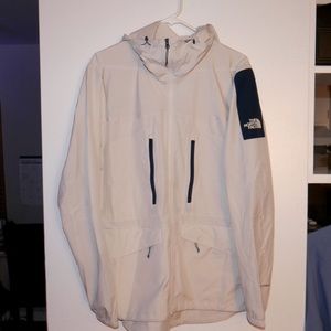 The North Face Fantasy Ridge Light Jacket